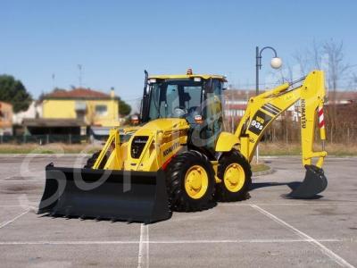 - komatsu wb93s-5